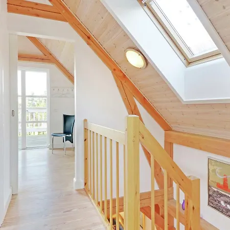 Two-bedroom Holiday In 7 Tatil Evi *