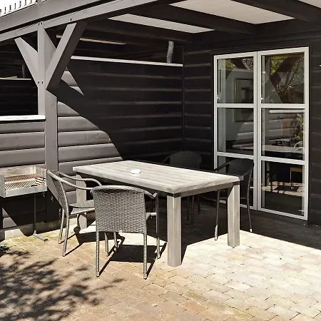 Two-bedroom Holiday In 7 Blåvand