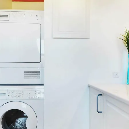 Two-bedroom Holiday In 7